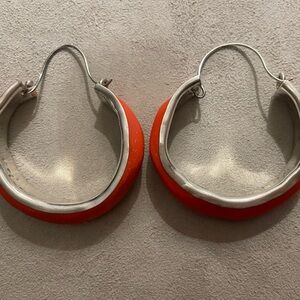 David Urso hoop earrings sterling/resin